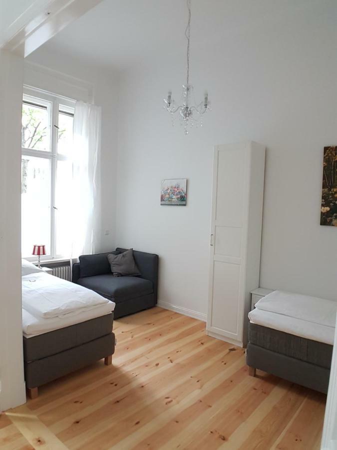 Lang Re By Rockchair Apartments L Superhost Status L 2 Bedrooms Boxspringbeds In City Center - Cozy Family & Business Flair Welcomes You! Berlin Bagian luar foto